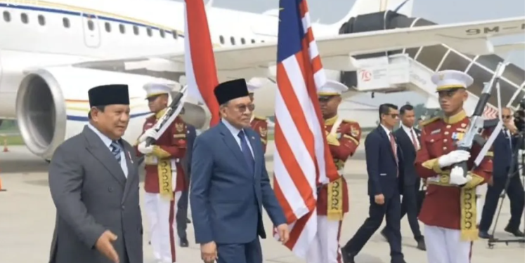 Prabowo Menyambut Kehadiran Anwar Ibrahim